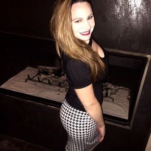 Vintage style pencil skirt